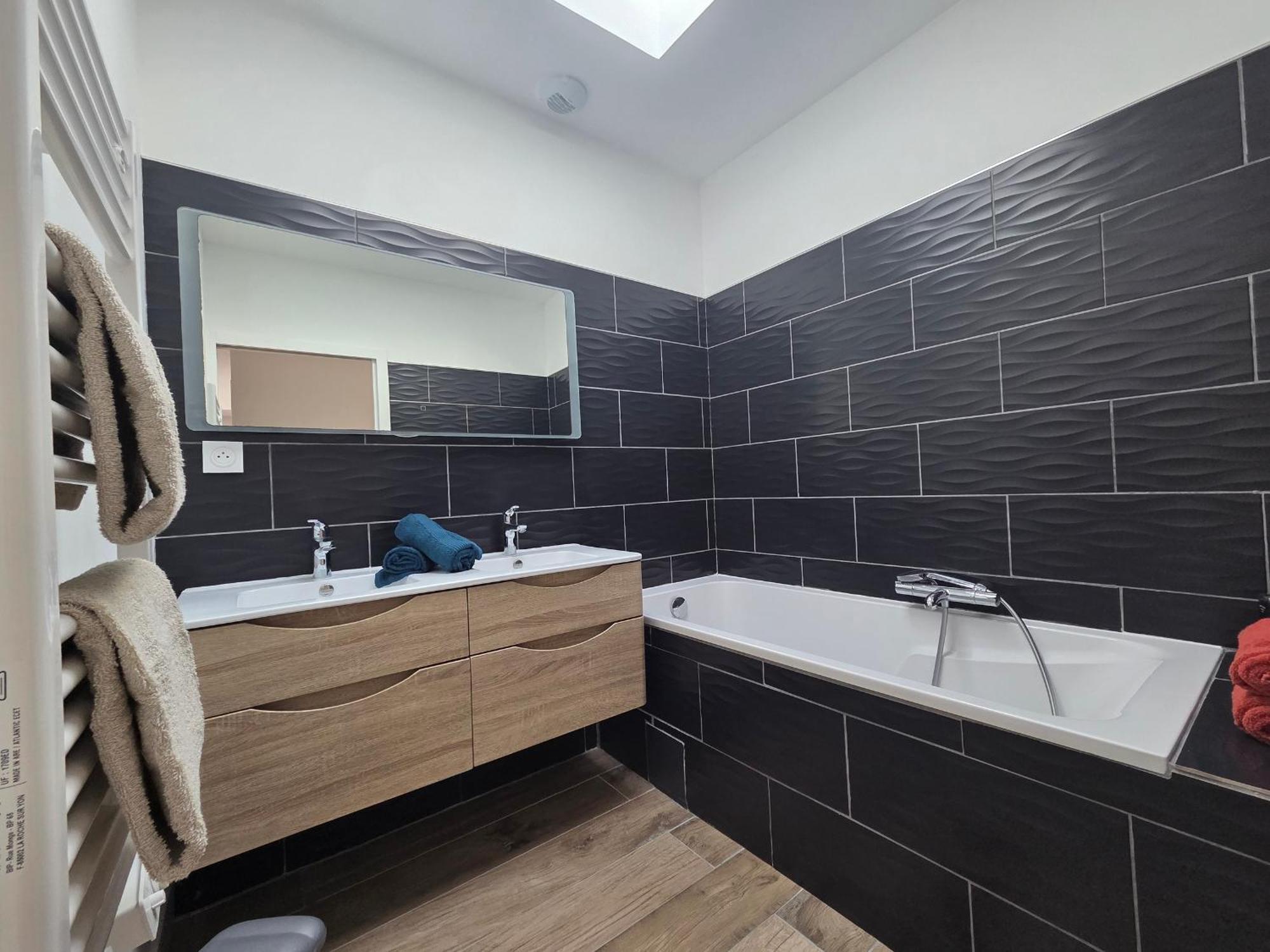 Maison De Vacances A La Plaine-Sur-Mer, 3 Chambres, Proche De La Plage, Jardin Et Plancha - Fr-1-364-138 Eksteriør bilde